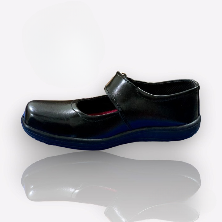 Black Chaster Shoes